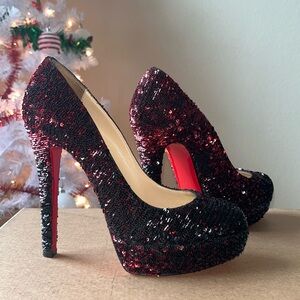 ✨GORGEOUS✨ Christian Louboutin Black and Red Sequin Platform Pumps with Red Sole